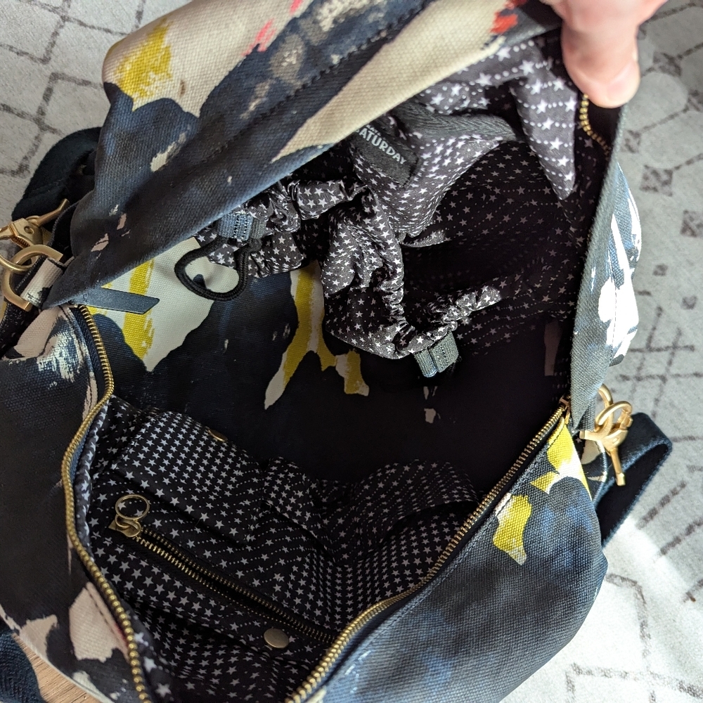 Saturday By Kate Spade Color Block Diaper Bag With Loads Of Storage. - Picture 3 of 8